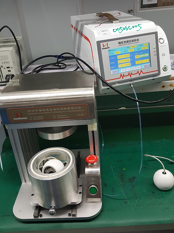 检漏仪器的应用现场