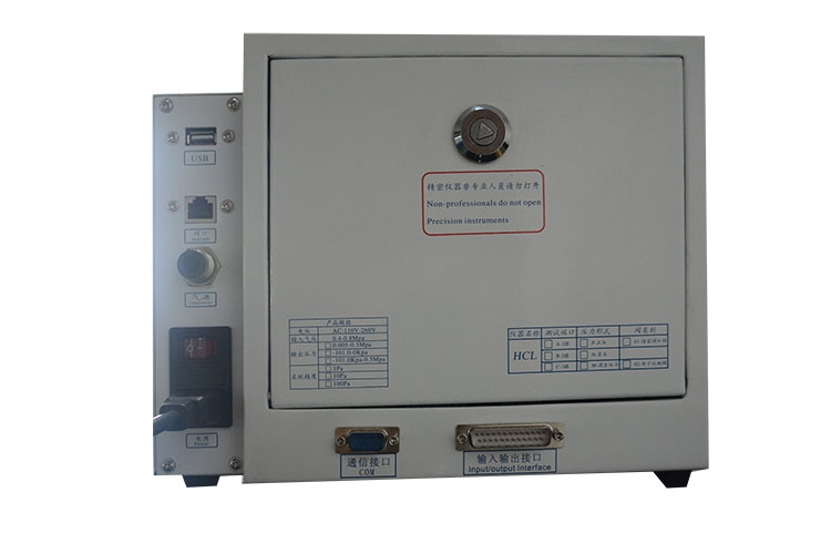 海瑞思检漏仪器设备背面