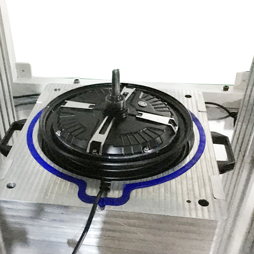 电动汽车轮毂气密性检测仪展示图 电动汽车轮毂气密性检测仪展示图