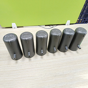 打钉枪气缸的防水性检测模具展示