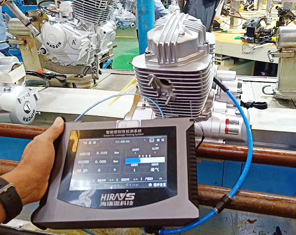 便携式泄漏检测仪用于生产线使用的应用场景展示