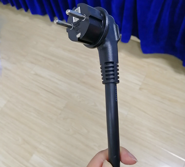 充电插头气密性检测